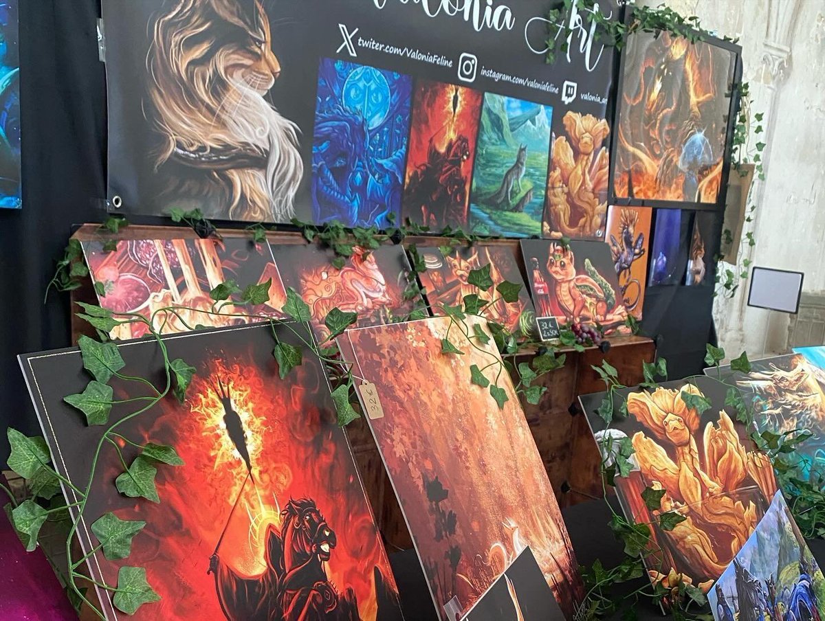 valonia_art's tweet photo. 💫TIRAGE AU SORT💫 

Je vous fais gagner au choix un de mes dessins 💙
Pour l'emporter il suffit de : 

🐲RT ce tweet
🐉Me follow 
🌿écétou   

Tirage le 25 juillet, bonne chance les hobbits🍀 https://t.co/VpSINDQjpb