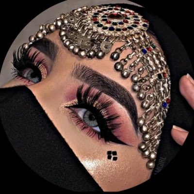 3imaan's tweet photo. #NewProfilePic https://t.co/086pktGP3k
