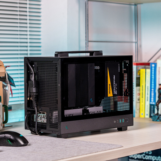 DeepCoolFrance's tweet image. Compact, transportable, capable 💪
Nouveau CH160 
#DeepCool #miniITX
