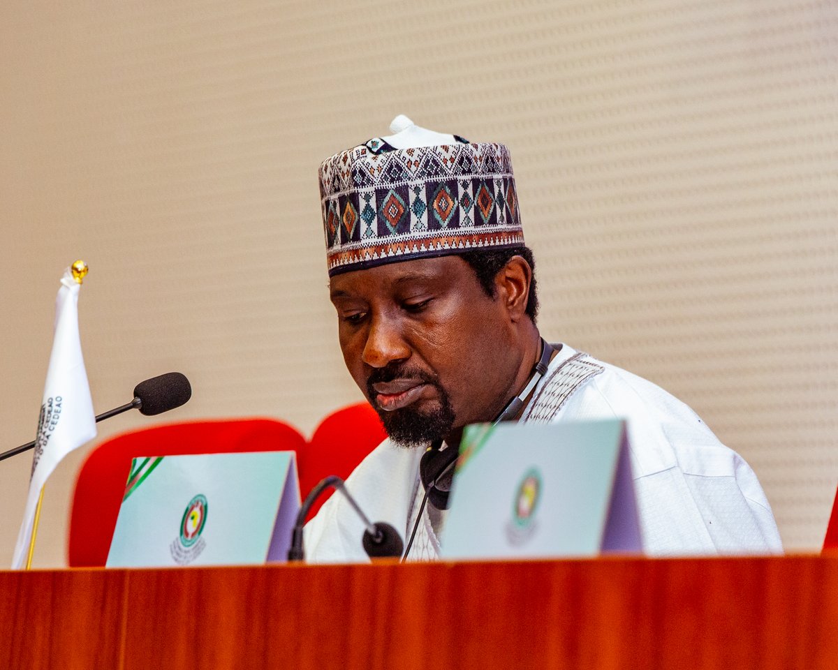 ECOWASParliamnt's tweet photo. Photo Excerpts from the presentation of Liberia and Guinea Conakry's country reports, followed by engaging debates.
Follow our page for more updates on the ongoing plenary session.
#ecowasparliament #6thLegislature #firstordinarysession2024 #CountryReports #EngagingDebate https://t.co/04cshpwWAL