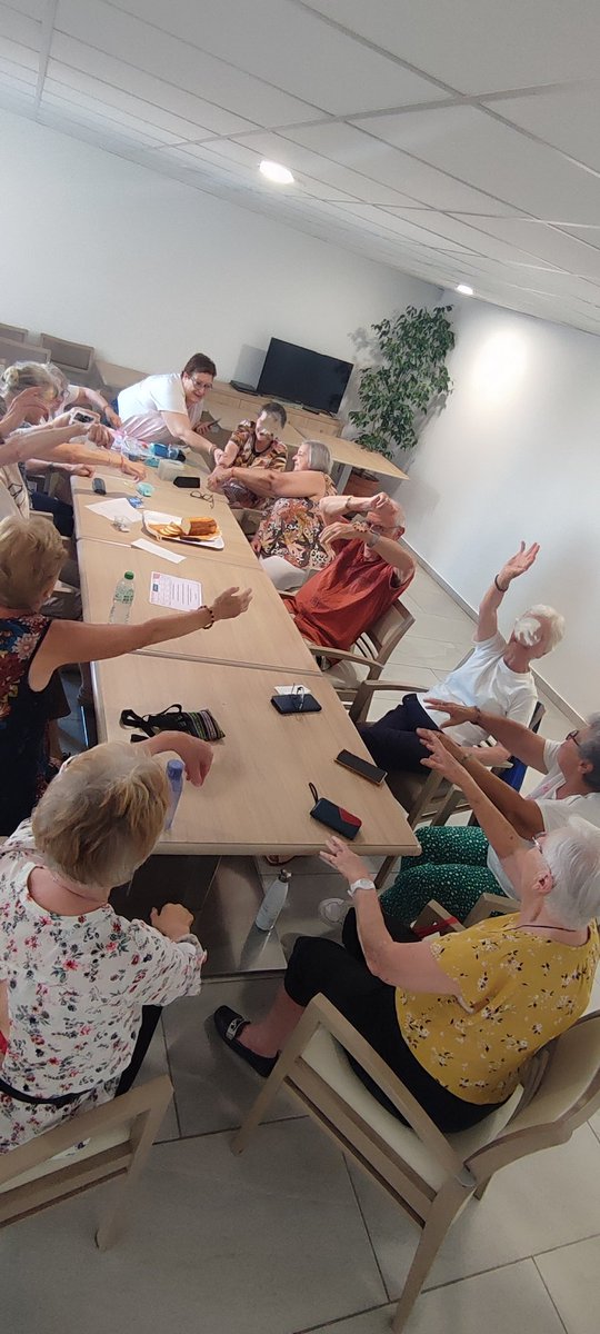 ET NOUS ALORS ! tweet media