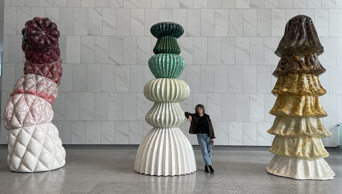 UVic Fine Arts (@uvic_finearts) on Twitter photo If you're in Montreal this summer, pop into the head office of <a href="/nationalbank/">National Bank</a> & see #UVic Visual Arts professor Beth Stuart's sculpture "Les Tendresses": these 4-meter columns are also physically animated for viewer engagement!
ow.ly/rcpZ50Sym0S
#uvicarts #yyjarts #yularts If you're in Montreal this summer, pop into the head office of <a href="/nationalbank/">National Bank</a> & see #UVic Visual Arts professor Beth Stuart's sculpture "Les Tendresses": these 4-meter columns are also physically animated for viewer engagement!
ow.ly/rcpZ50Sym0S
#uvicarts #yyjarts #yularts