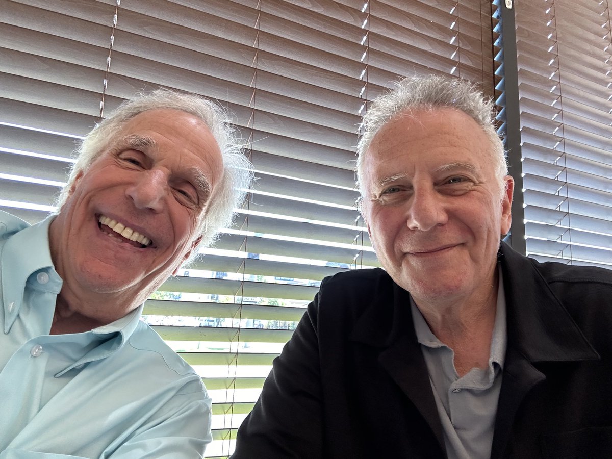 Henry Winkler tweet media