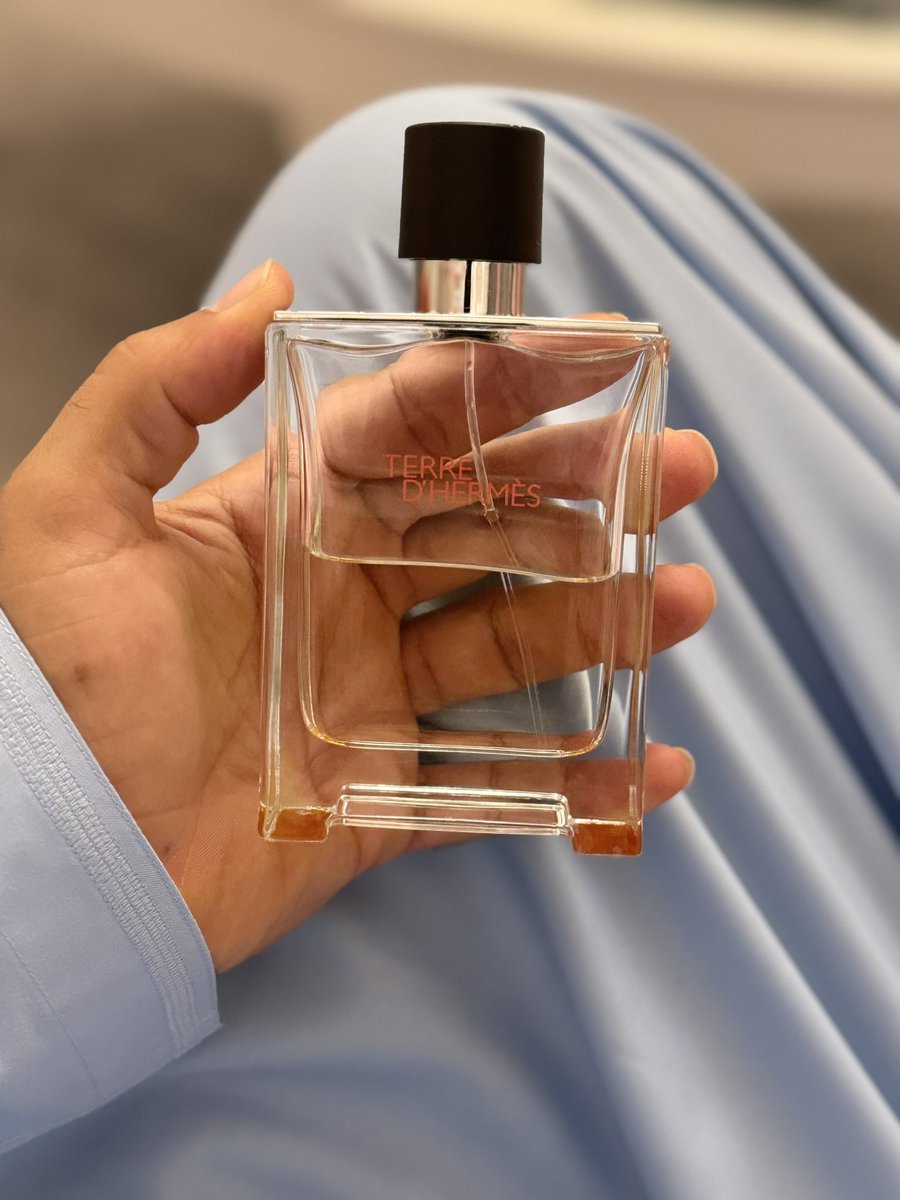 Mussab9188's tweet photo. *عطر تيري دي هيرمز تواليت  Terre d'Hermès ..
هذا الاصدار "الاقدم والافضل "
جميييل 🖤

#رابطة_عشاق_العطور https://t.co/XOxAIQmGsx