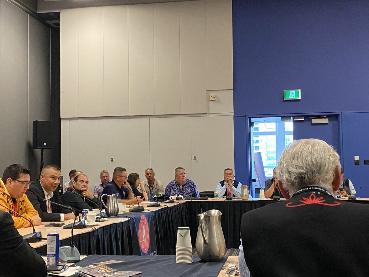 viraniarif's tweet photo. Thank you Chief Picard and the AFNQL for the warm welcome. I appreciate the productive discussion that will allow us to build on the progress in upholding Indigenous rights regarding child welfare, implementing UNDA and protecting the rights of First Nations in Quebec. https://t.co/yNv7pzRa3c