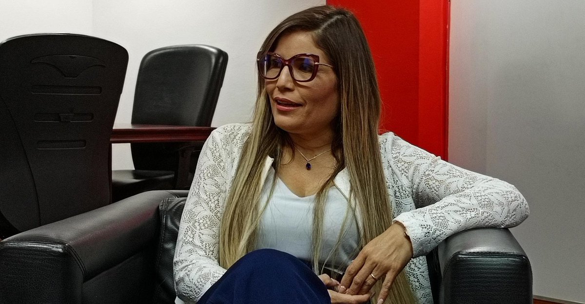 MinTrabajoVE's tweet photo. #9Jul || En Entrevista con Ciudad CCS || Viceministra para Derechos y Relaciones Laborales, Johanna Santeliz: 

"Trabajadores lograron romper con el cerco económico" 

#VenezuelaEsPoesia 

@NicolasMaduro 
@AlexisJCorredor
@JCSantelizS https://t.co/u7MuiexOjB