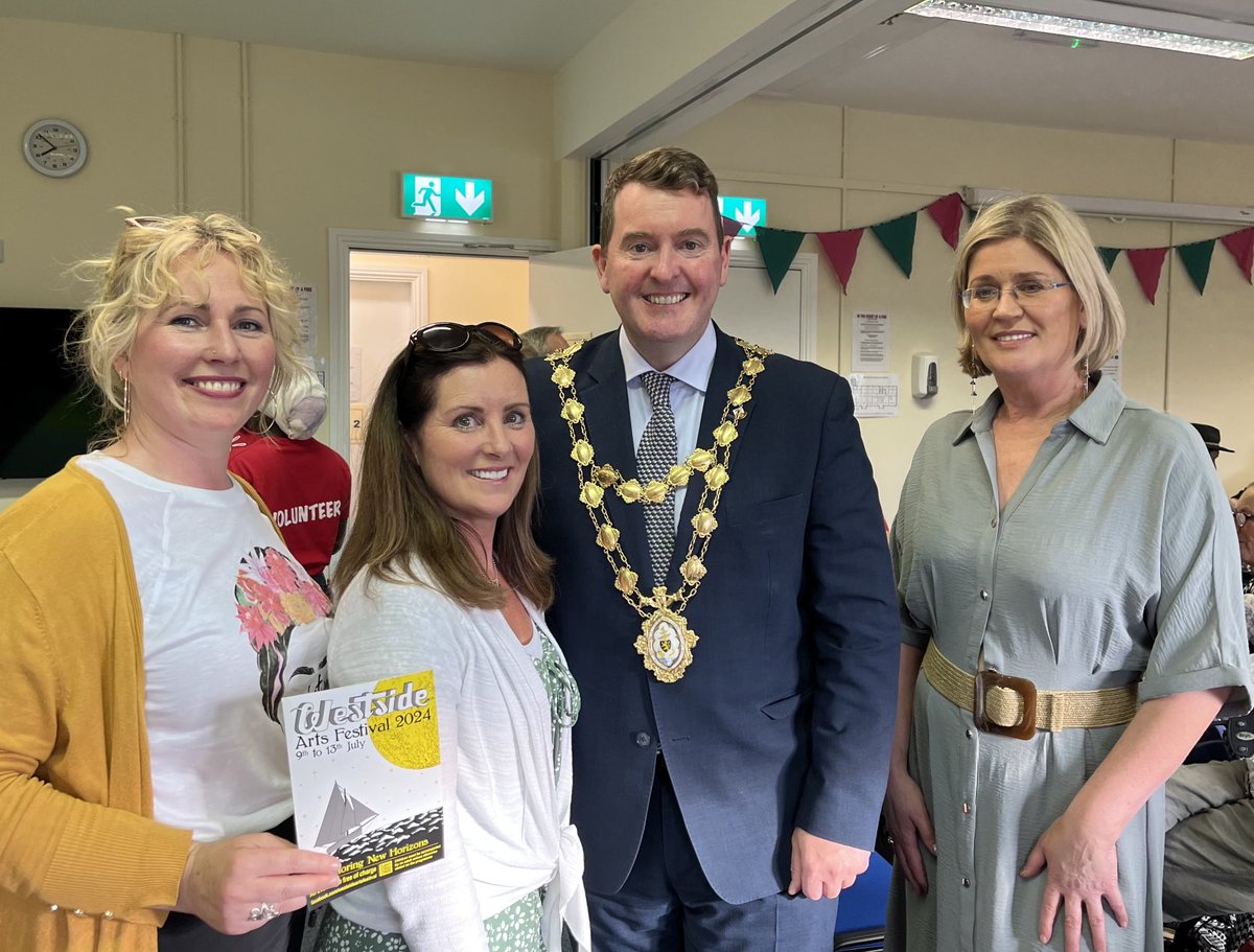 Proud to officially open the Westside Arts Festival 2024 this evening with some wonderful musicians, artists @westsideresourcecentre ☀️☀️🏆