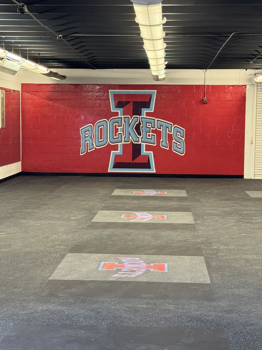 IrvinRocketftbl's tweet photo. Leveling 🆙 📈. Some progress on our facilities upgrades. Thank you @TropicanaHomes_ for your contribution and continued support!
#TheLaunch 🚀 https://t.co/a3Hw25ezSp