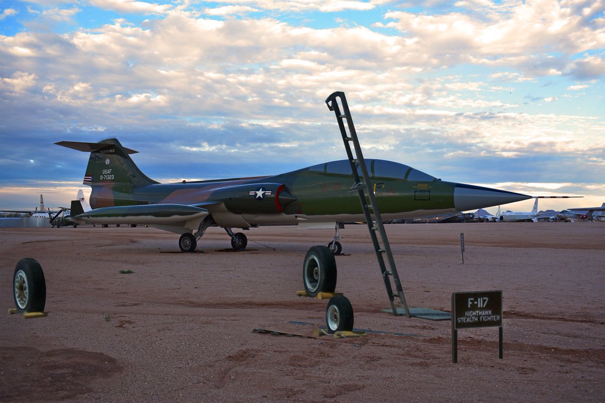NOW ON DISPLAY! Sorry you couldn’t see it. Classic Starfighter photobomb though.