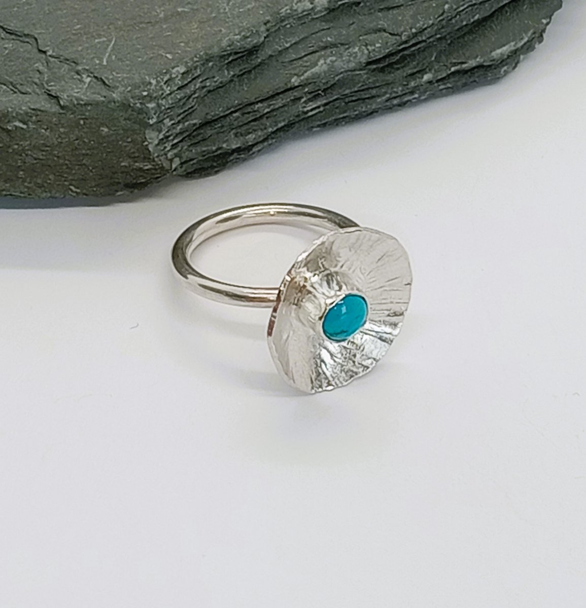 Turquoise Ring handmade recycled sterling silver etsy.me/3xFPRTb via <a href="/Etsy/">Etsy</a> #handmade #recycled #sterlingsilver #ring #turquoise #floral
