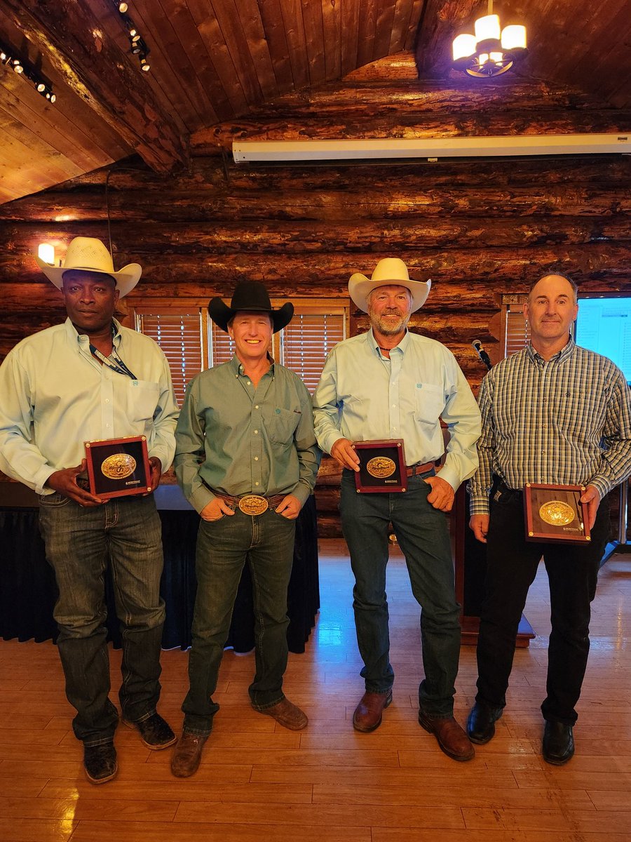 The Calgary Stampede inducted their class of 2024 for the Pioneers of Rodeo on Monday morning including Fred Whitfield, Rod Hay, Jerry Bremner and Dale Gray. 

MORE >>

everything-cowboy.com/calgary-stampe…