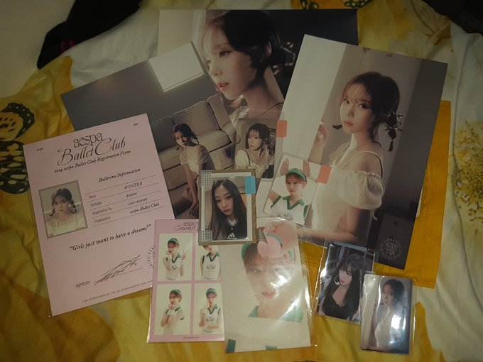 werurvision's tweet photo. #from_eri 

vv late feedback 🥹 thank you so much po @eribuys for packing aeri and minjeong safelyyy!! thank you as well for being a responsible sellerrr! will surely buy again!! 🫶😽🖤

#wrurvbuys https://t.co/DV4eHdtvQA
