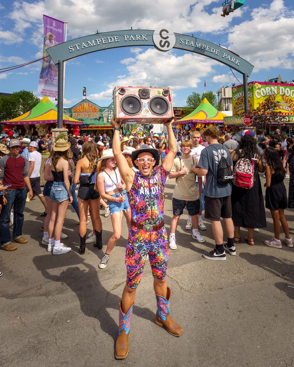 YAHOO!! 🤠🕺 <a href="/calgarystampede/">Calgary Stampede</a> 🎡