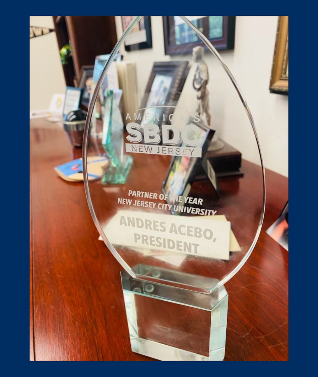NJSBDC's tweet photo. NJSBDC State Director & CEO, @KellyNJSBDC, presented the "Partner of the Year" award to Andrés Acebo, President of @NJCUniversity (NJCU)! #SuccessAwards🏆
📷 Congrats to #NJCU for being recognized for their incredible partnership with NJSBDC! 📷🎊 https://t.co/a0RC4dawVj