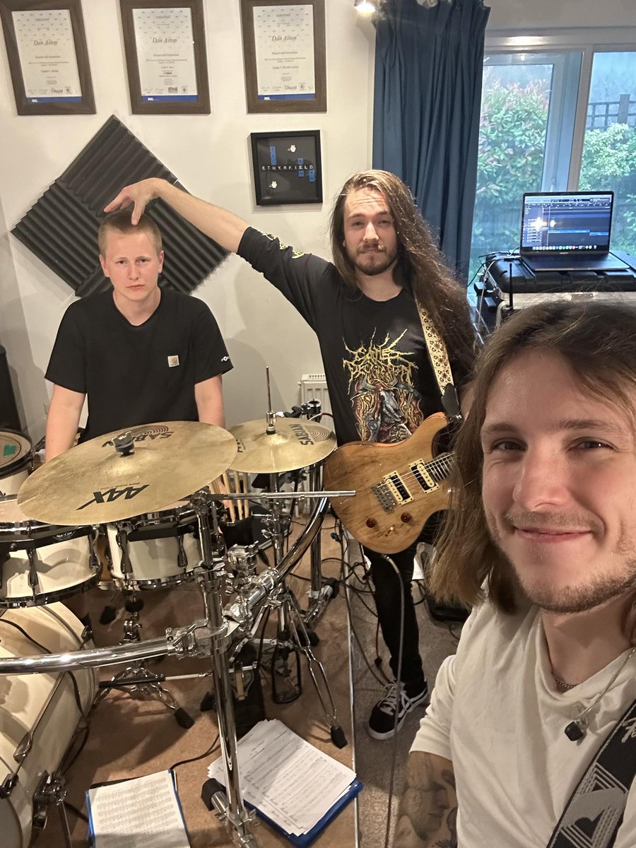 Ethyrfield tweet media