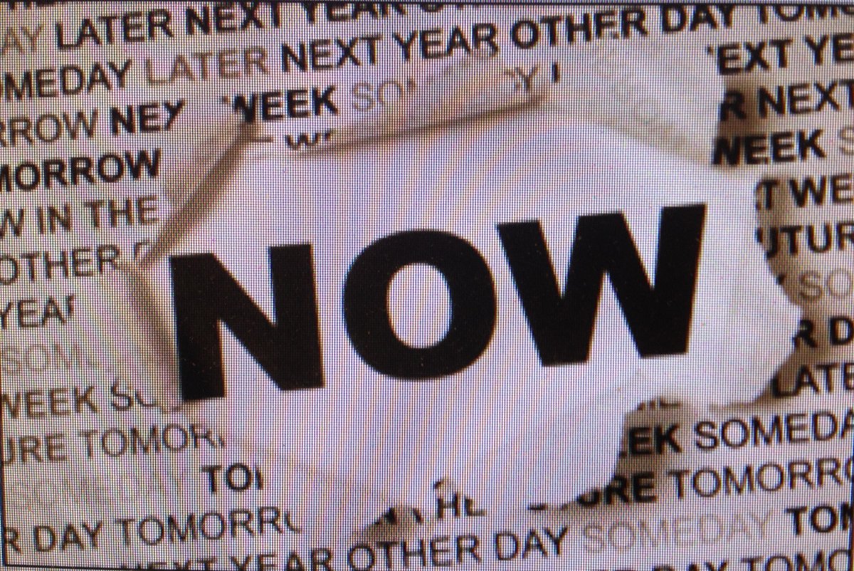 innercoach's tweet photo. I have been meaning to post this article for a couple of weeks lol ...If you are also a procrastinator, read the feature article in my latest e-newsletter and learn how to stop! https://t.co/nPG6zoBmmT https://t.co/olwzwCFtxr