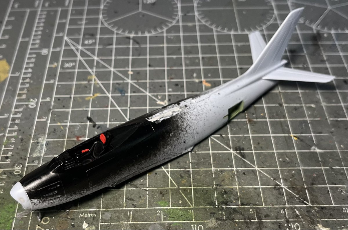 Charlie_2k17's tweet photo. Despite a lot of finagling, the two fuselage halves barely fit together so I had to use a generous amount of superglue to hold it in place and plenty of filler to smoothen the join. https://t.co/64642JQCoJ