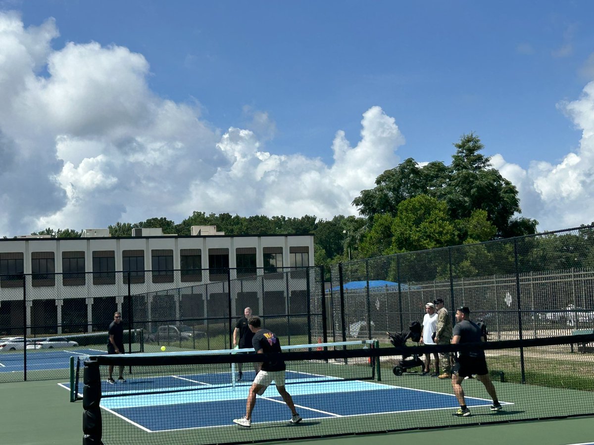 curtisbuzzard's tweet image. Pickleball! Newly refurbished tennis and pickleball courts on main post! Best DPW and MWR in the Army! @MCoEFortMoore #BeMoore