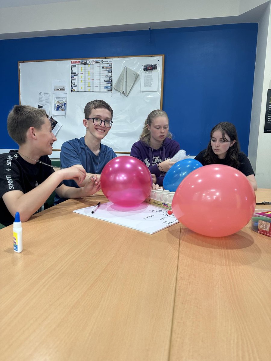 LlantwitScience's tweet photo. @CAVC https://t.co/xMMiZdWdvM