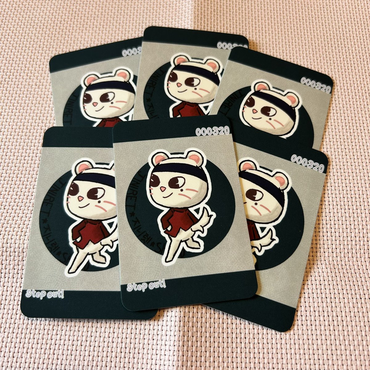 fayetiiny's tweet photo. As per usual we’ve made freebies for #StrayKidsatHydeParkBST 💗 (Is there even a hashtag for that???) so please come and say hi to us on the day if you’d like one!
PS: These aren’t the only freebies we’ll have with us 👀 
#StrayKids #HydeParkBST #SKZOO #StrayKidsinLondon https://t.co/PQ190CuYCo