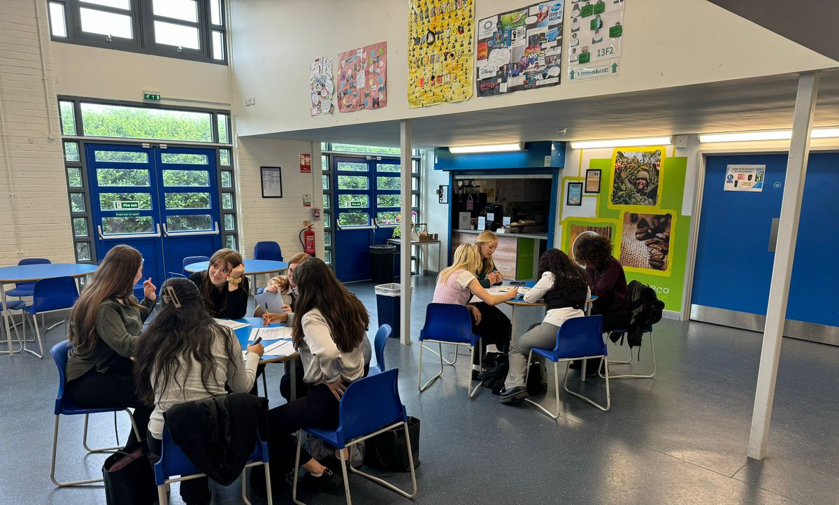 Highams Park School tweet media