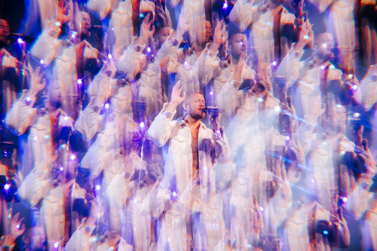 The <a href="/Imaginedragons/">Imagine Dragons</a> iHeartRadio LIVE show was one for the books! 🖤👏

📸: Adrianna Hall