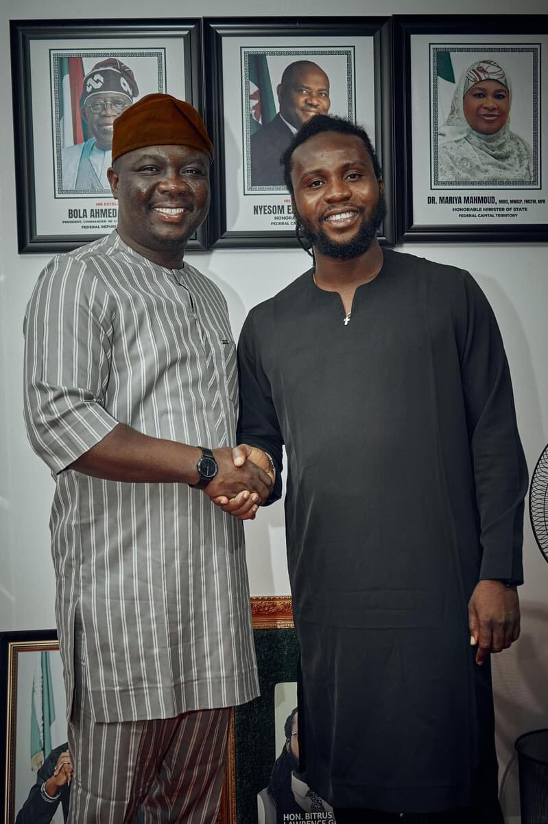 bitruslawrence's tweet photo. A Noteworthy Encounter: @seyilaw1 Courtesy Visit to the Office of the Mandate Secretary of ACSS, Hon. Bitrus Lawrence Garki https://t.co/41F6gKNLWh