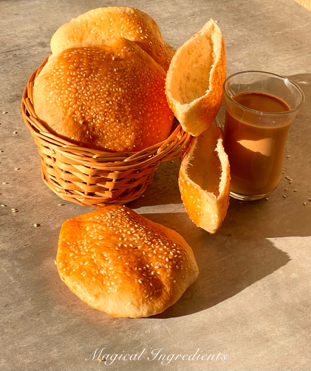 magicalingrdnts's tweet photo. This is a #breakfast that will brighten up your day whether you serve as such with coffee or filled with jam, cheese, or fruits! #hollowdoughnut #donut #doughnut #banhtieu #vietnamese #streetfood #breadbakers #homemade #cleaneating https://t.co/MwBjkFxu5a https://t.co/mtPXWU1Sx9