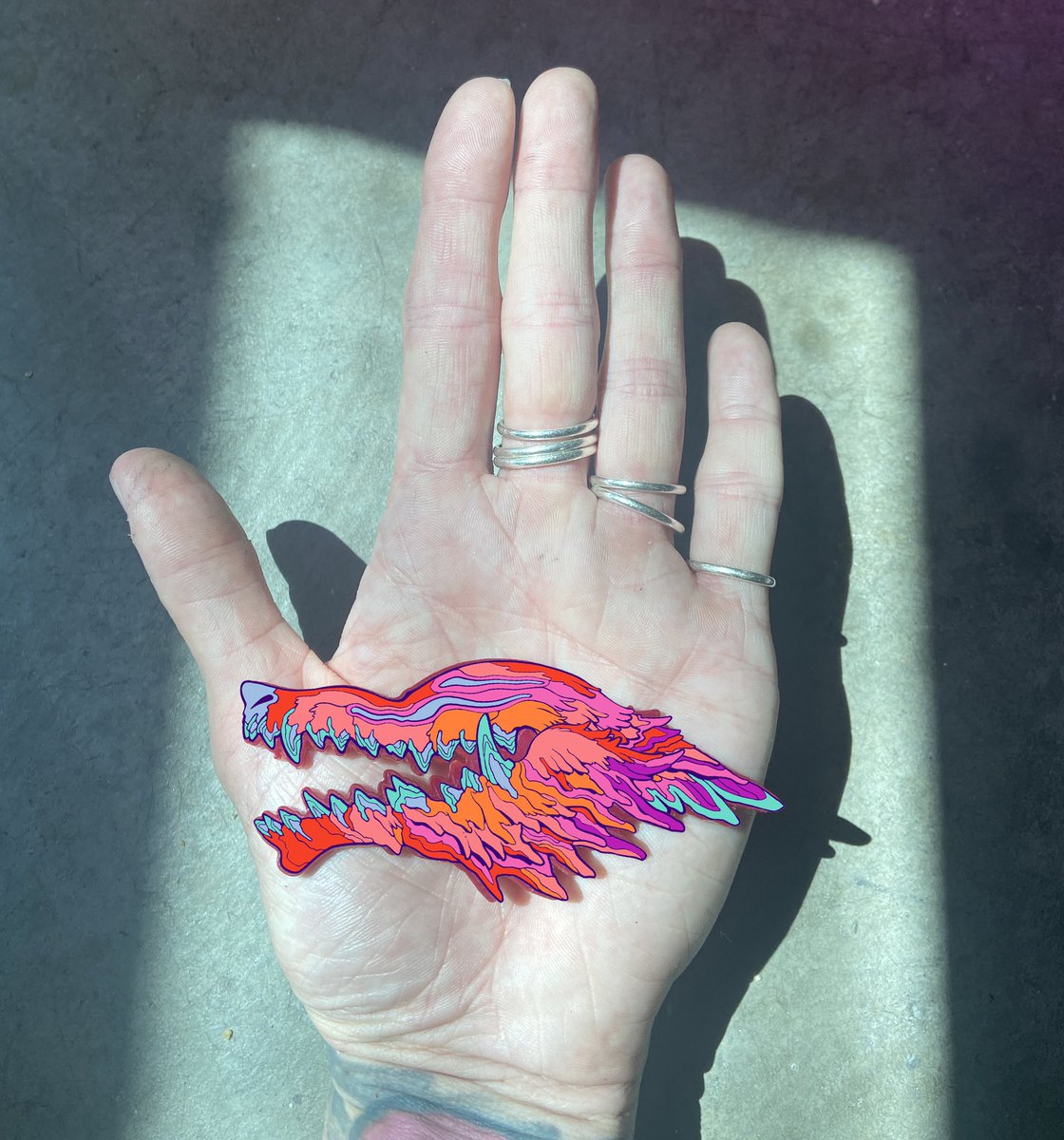 missmonstermel's tweet photo. β¦ doing a second run. Due to the four fantastic factors , these will take a little longer to manufacture and orders will start to leave my studio in late sept/october! #enamelpin #fluxwolf #wolf #monster #pingamestrong #enameljewelry #glowinthedark ( s h o p link = profile) https://t.co/DdUbpcAKSD