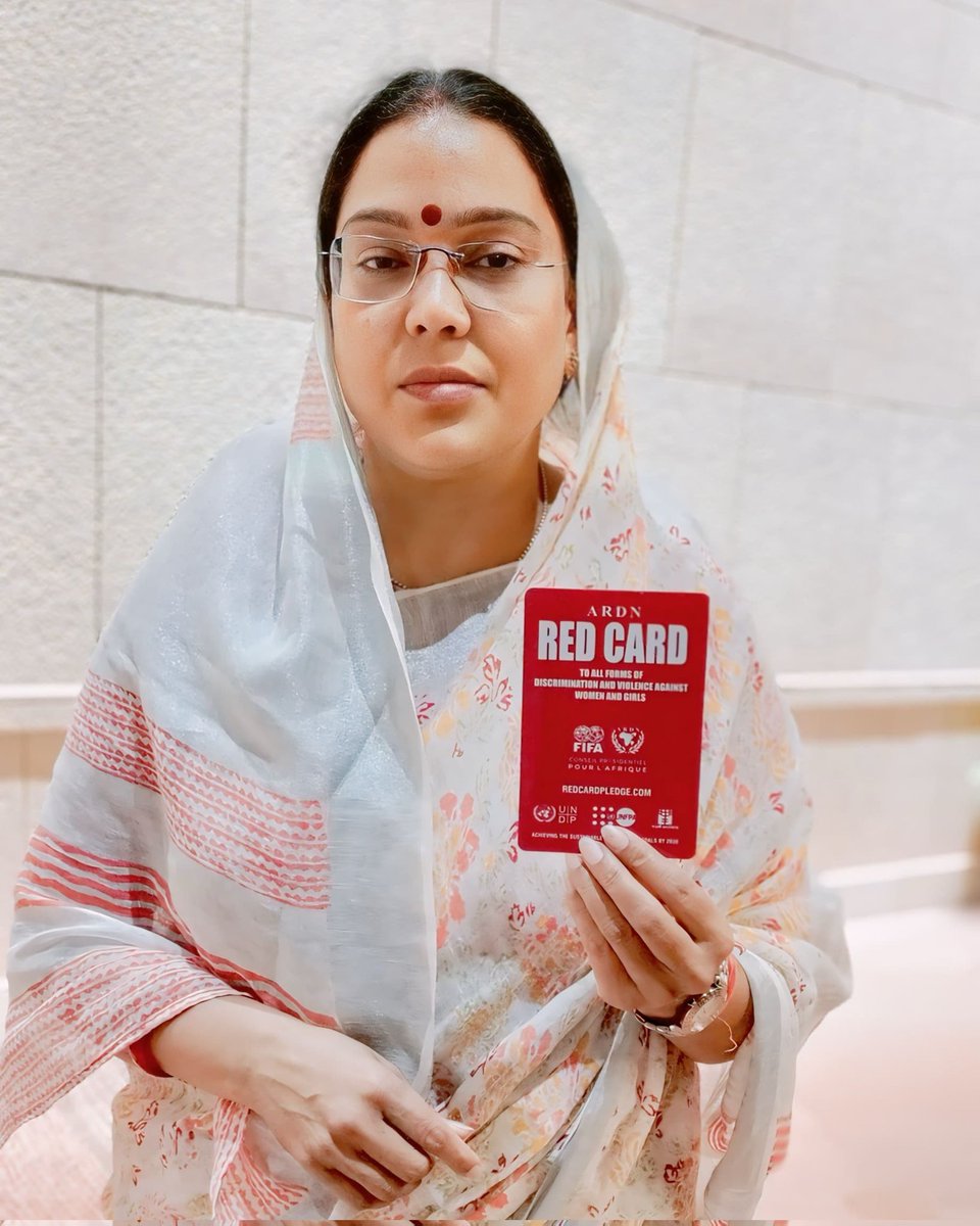 YUCIindia's tweet photo. Thrilled to announce that Mrs. @RayShandhya, MP, Lok Sabha, has joined the Red Card Campaign by ARDN and the UN. By raising a red card, she stands against violence and abuse towards women and girls.
#YUCI #yuciindia #EmpowerWomen #GirlPower #RedCardCampaign #ARDN #UN https://t.co/p24A975gzq