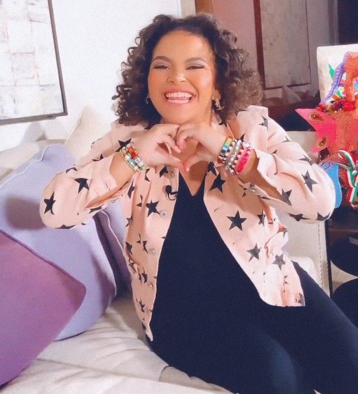 luceromijaresh_'s tweet photo. Obvio por la princesa de México😌
#LuceroMijaresxMIAW2024
#MTVMIAW2024 
#realezadelreality https://t.co/JzSgvpPKca