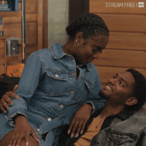 Antwheels__'s tweet photo. Ion like this narrative that they are trying to push towards us about Jr and Keisha…keep that vortex nonsense in Los Angeles! It’s them or nothing! #AllAmericanHC #AllAmericanHomecoming 😒 https://t.co/IpJWUUgTjM