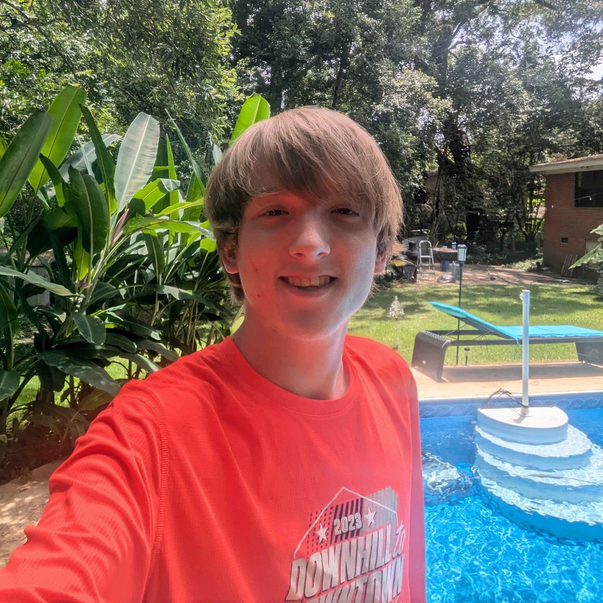 Today is #FashionDay! Show off what you're rocking while going on errands throughout the City of Tallahassee.

I am rocking an orange long sleeve and want to see what others and their style! Don't be afraid to show off on Fashion Day! #TLH #TreatMeTuesday #MentalWellness