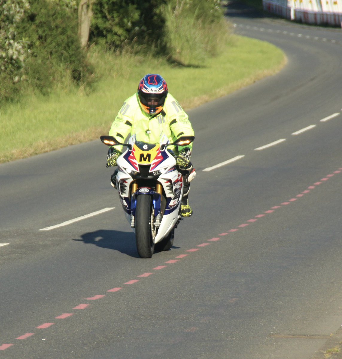 queenkwak's tweet photo. @S100isleofman @davekneen @CallumStaley @Jim_Hunter_MGP 
I’m very much a snapper with gear I’m gradually learning but these were taken last night and I’m quite pleased with some of them.  Not a patch on the pros! https://t.co/I0QGVCn35A