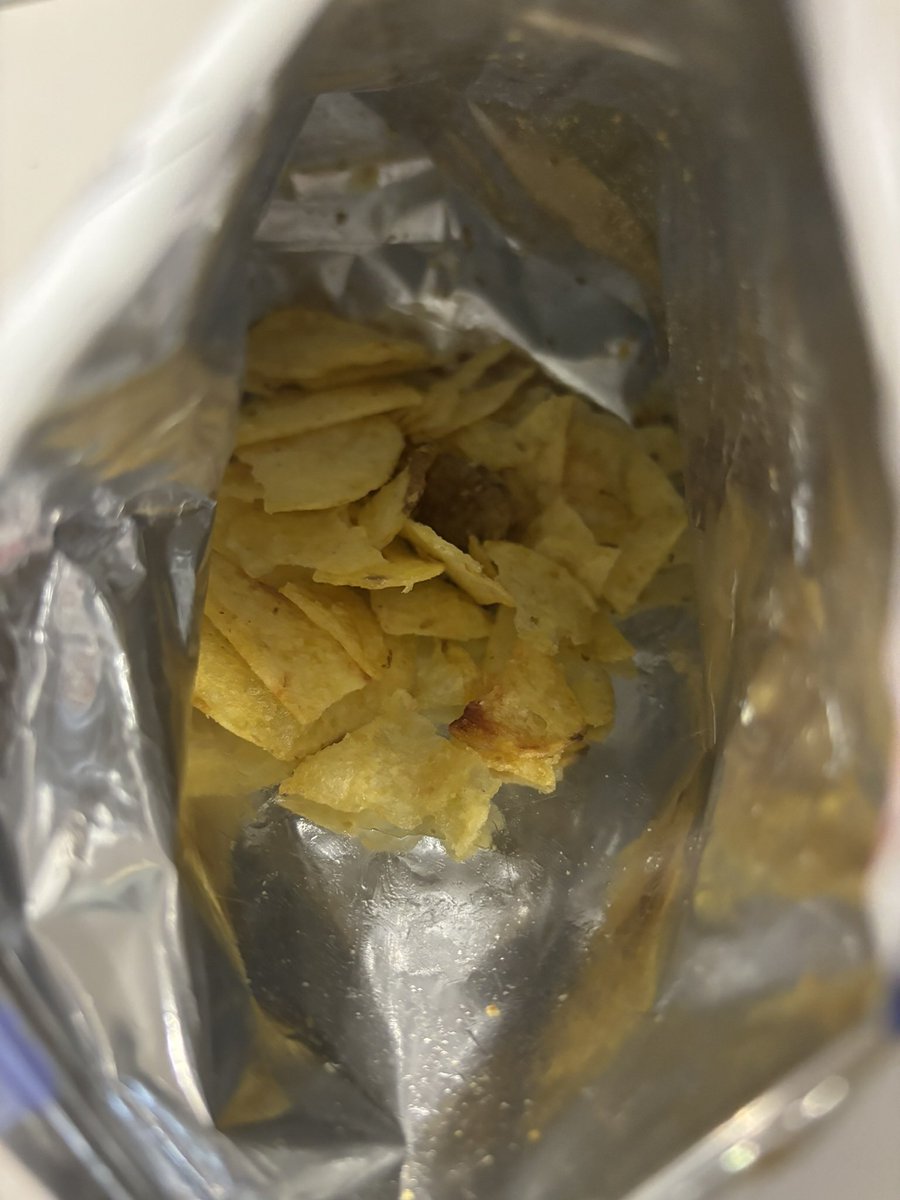 pOpUpRecOrdStOr's tweet photo. @walkers_crisps bought these crisps on Saturday for my 5yr old and he found these things inside I messaged walkers straight away showed them my receipt told them where I bought it but with no response I still have the packet ☹️ explain to my son please walkers he was hungry https://t.co/cpVJ4Tkm6L