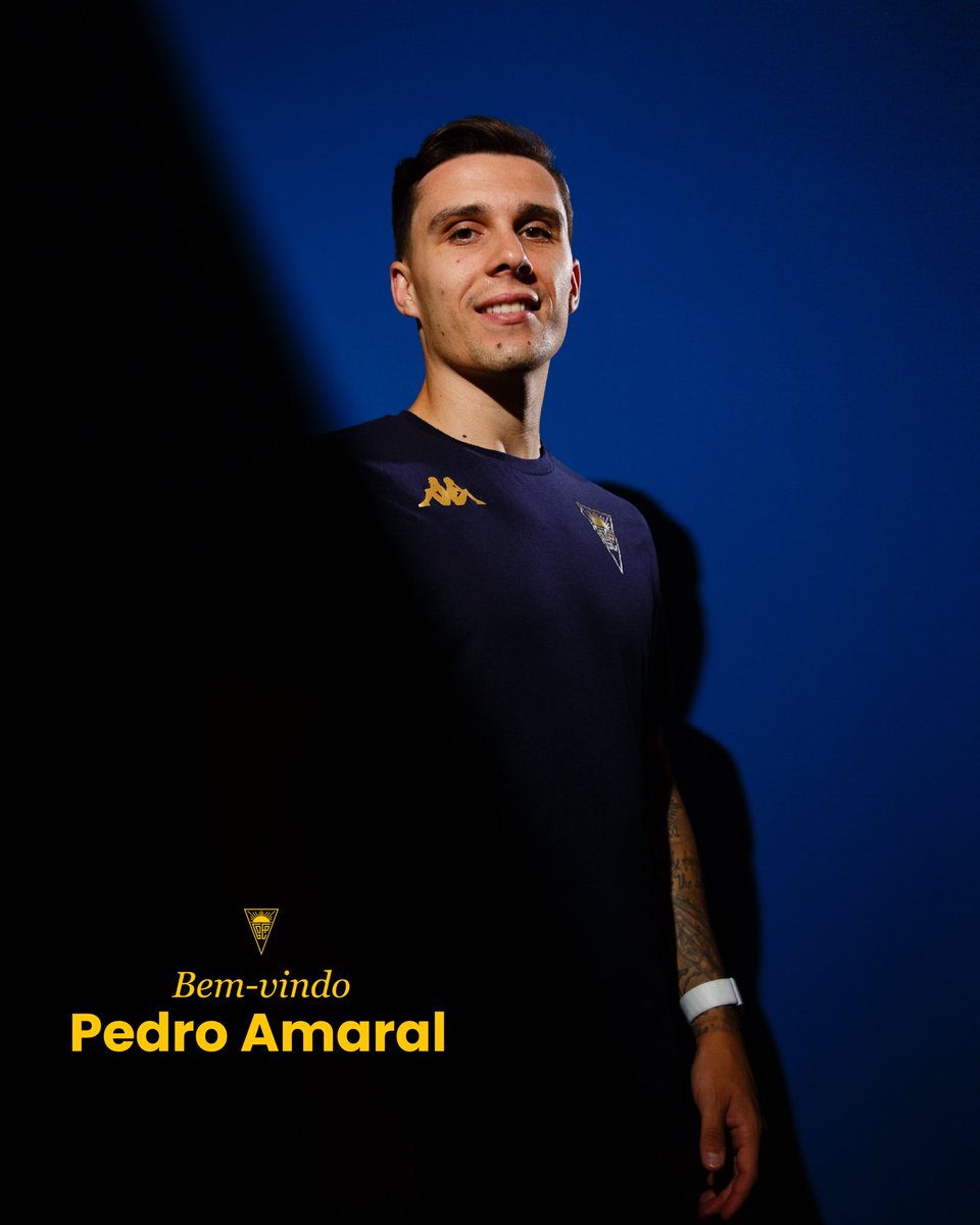 estorilpraiasad's tweet photo. Duas peças novas no nosso 🧩 

#85TORIL #EstorilPraia #OuroSobreAzul https://t.co/GTLQmHfl1M