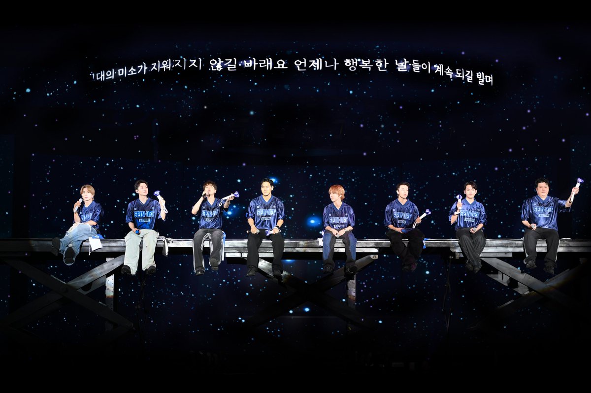 StarENews's tweet photo. เอลฟ์ไทยฟินตะโกน! “SUPER JUNIOR” ตัวพ่อของแทร่! กลับมาสร้างความประทับใจ
อ่านต่อ > https://t.co/SEdO3ZmDpp

#SPINOFFHALFTIME_IN_BKK 
#SUPERJUNIOR #슈퍼주니어 
#iMeThailand
#ข่าวบันเทิง #StarEnews https://t.co/wne3NhwT7u
