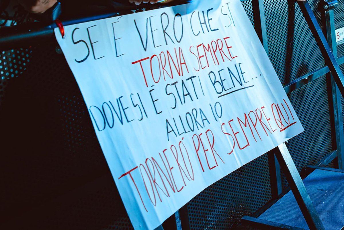 22settembre_'s tweet photo. Piango forte https://t.co/jroqrJcB2x