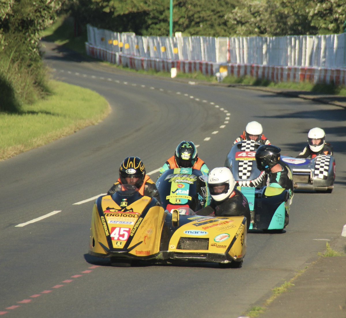 queenkwak's tweet photo. @S100isleofman https://t.co/SfJpf33OWx