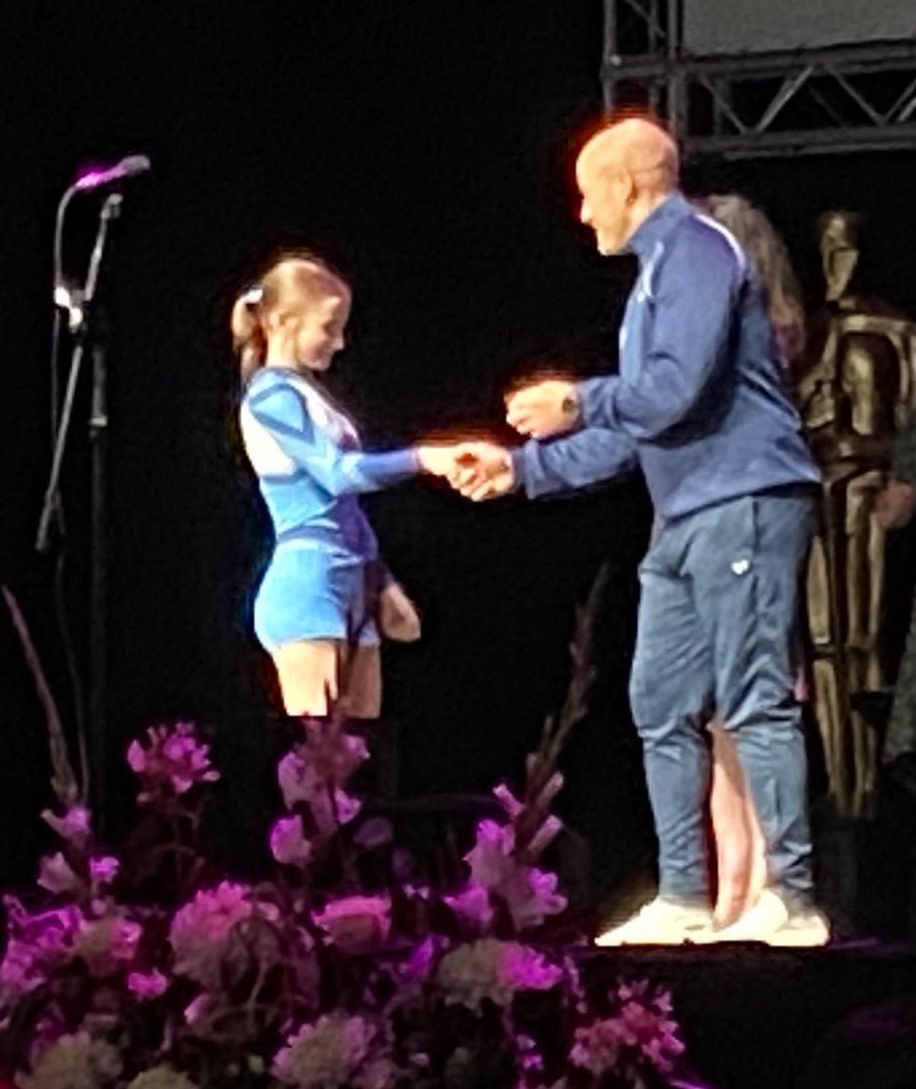 Kingswood_Acad's tweet photo. The Lifetime Attendance awards presented to students by Danny Ward

#OutstandingLearning
#AcademyAwards
@AETAcademies https://t.co/EKJaQHvgUT