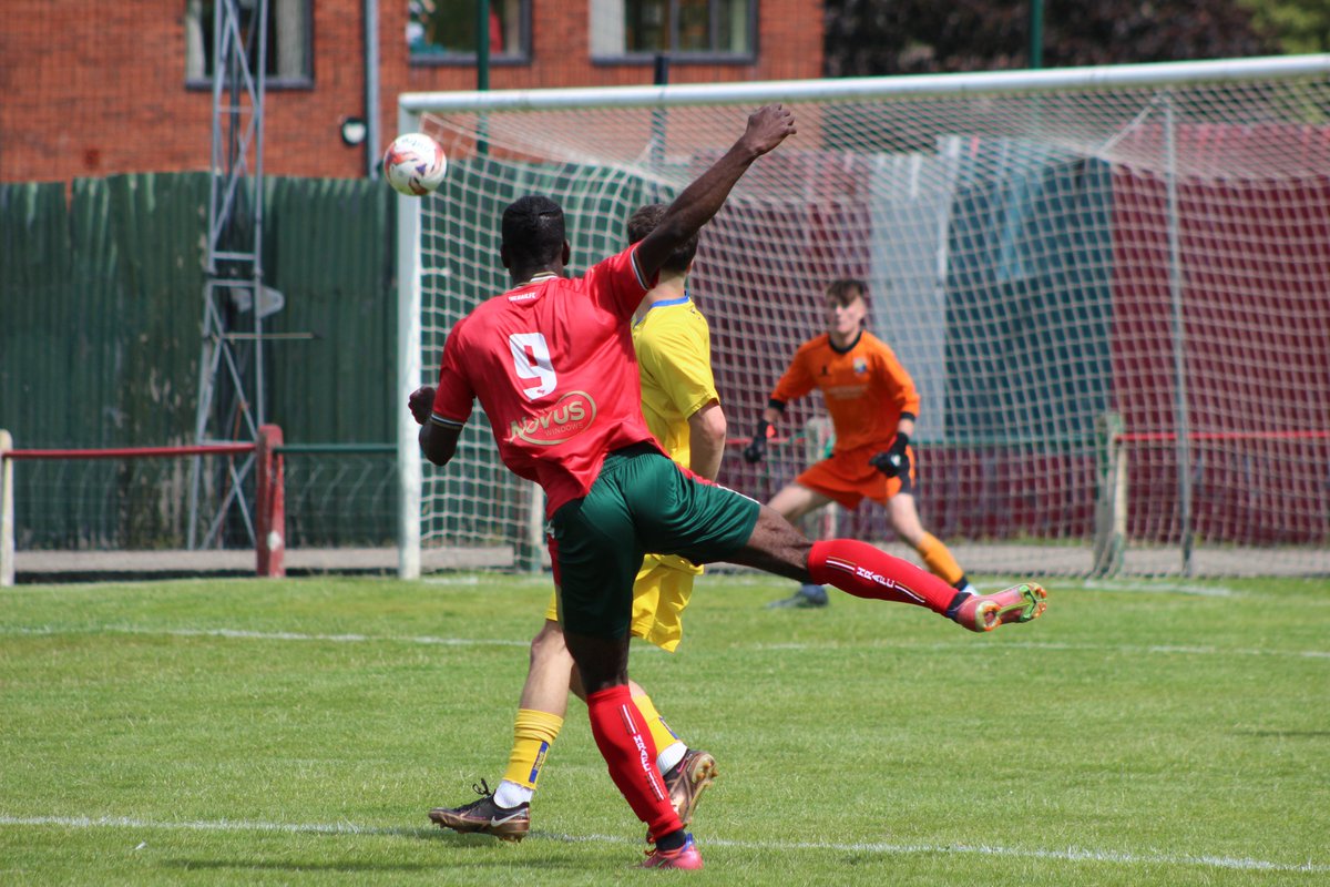 Harrogate Railway Athletic FC (@therailfc) on Twitter photo Photo Gallery from Saturday's Pre-season game against <a href="/TheGarforthTown/">Garforth Town AFC</a>...
harrogaterailwayathleticfc.co.uk/gallery.aspx?i… Photo Gallery from Saturday's Pre-season game against <a href="/TheGarforthTown/">Garforth Town AFC</a>...
harrogaterailwayathleticfc.co.uk/gallery.aspx?i…