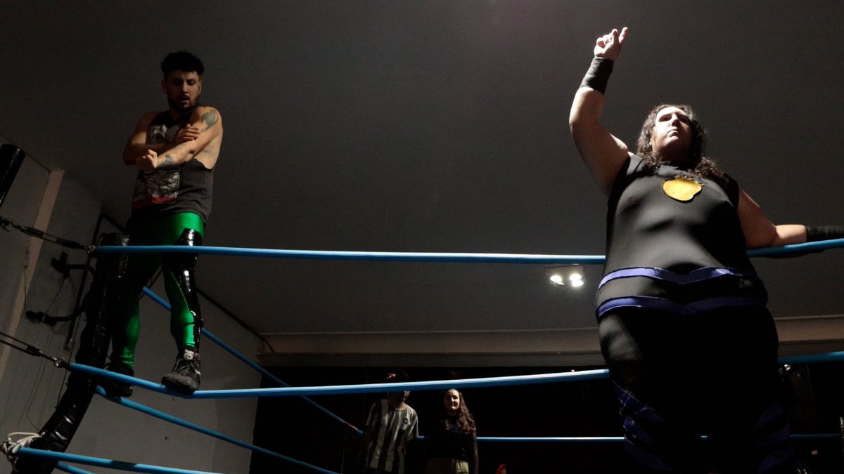 NuevaEraArg's tweet photo. Postales de DOJO Wrestling Sesión #7 🕶️🧢🎙️
📸: @tute_alvarez01.
#ArgWres #LegiónDOJO #LuchaLibreArgentina. https://t.co/8tZ8KozKIJ