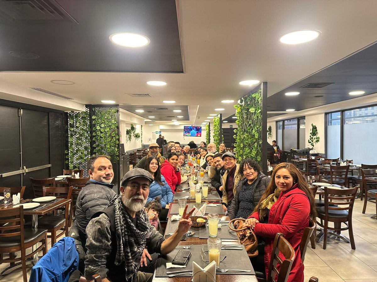 RP_migrantes's tweet photo. el Observatorio del Derecho a a Comunicación, y la Cicletada de las Niñas. 

🟣🟤Este encuentro (21 y 22 de junio) 🤝se realizó gracias a la colaboración de @VEXCOM_Uchile @FCEIUchile, y el apoyo del @FondoAlquimia 

#Periodistas #Comunicadores #Comunicadoras https://t.co/b36QqDHKaF
