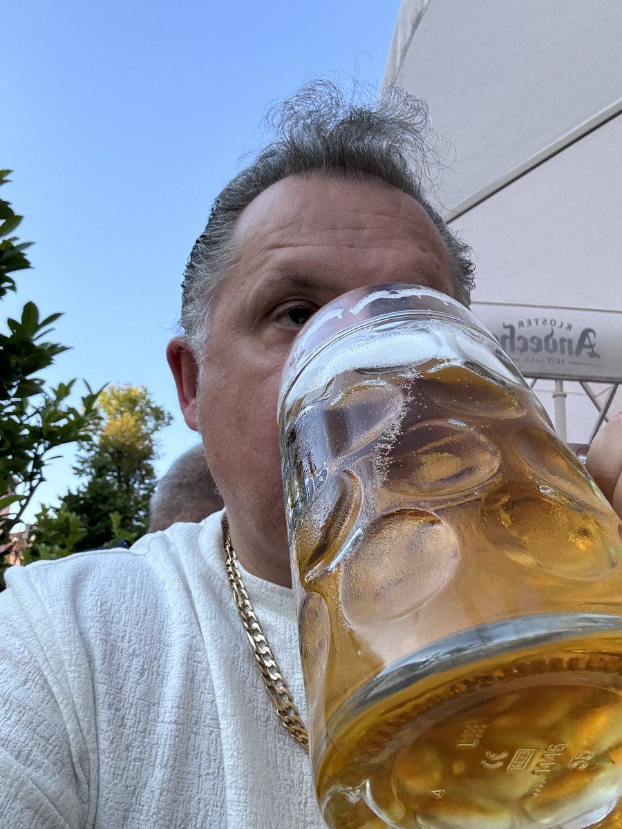 Was very much enjoying my German fayre and extra large beer…..   when I noted a small addition that wasn’t included in the menu….