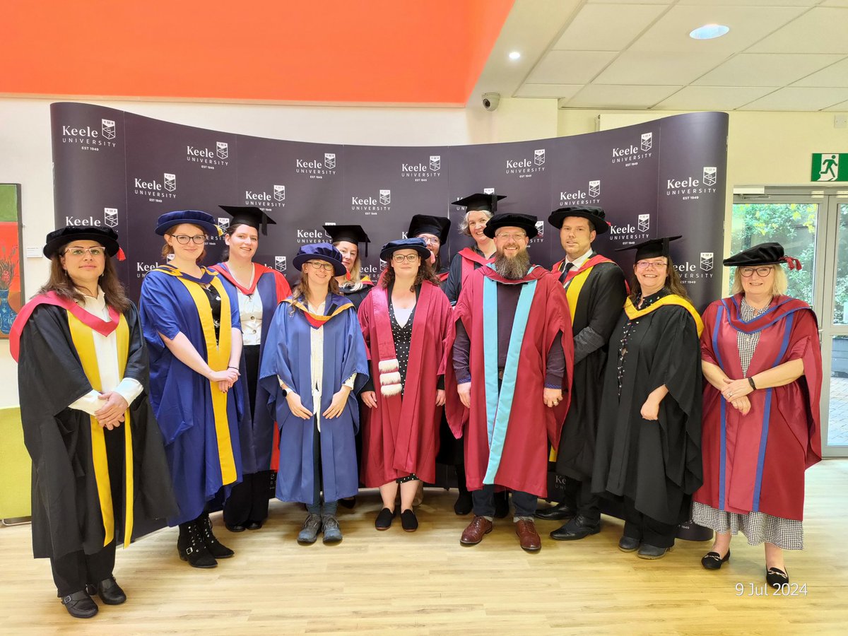Dr Marta Wołoszynowska-Fraser (@drneurocreative) on Twitter photo I've had a fantastic day at <a href="/KeeleUniversity/">Keele University 🐿️</a> celebrating the #graduation of <a href="/KeeleLifeSci/">Keele Life Sciences 🌍</a> students. So many #happy faces 😍😊 I've had a fantastic day at <a href="/KeeleUniversity/">Keele University 🐿️</a> celebrating the #graduation of <a href="/KeeleLifeSci/">Keele Life Sciences 🌍</a> students. So many #happy faces 😍😊