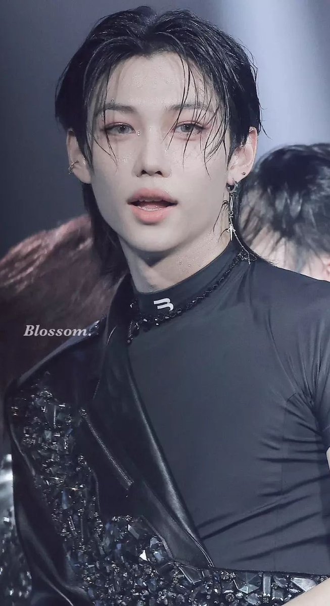 darkangelwithus's tweet photo. ❚ 𓂅 𝐓𝐇𝐄 𝐃𝐀𝐑𝐊 𝐊𝐈𝐍𝐆｡ˊ˗ ♕  ៚ ── ༺ ❛━𝐈𝐍 𝐘𝐎𝐔𝐑 𝐁𝐋𝐀𝐂𝐊 𝙷𝙴𝙰𝚁𝚃 𝐎𝐅 𝐇𝐄𝐀𝐑𝐓𝐒﹐𝚈𝙾𝚄 𝙺𝙽𝙾𝚆﹐𝐘𝐎𝐔'𝐑𝐄 𝐉𝐔𝐒𝐓 𝐋𝐈𝐊𝐄 M͟E｡❜ ༻      

⋆  ── 「 ℒɪᴛ | Ꭰᴇs | 𝖬𝗎𝗅𝗍𝗂𝗏𝖾𝗋𝗌𝖾 (+18)     
⋆  ── 「 #cruelprincerp      
⋆  ── 「 rt https://t.co/gVQein5BqX