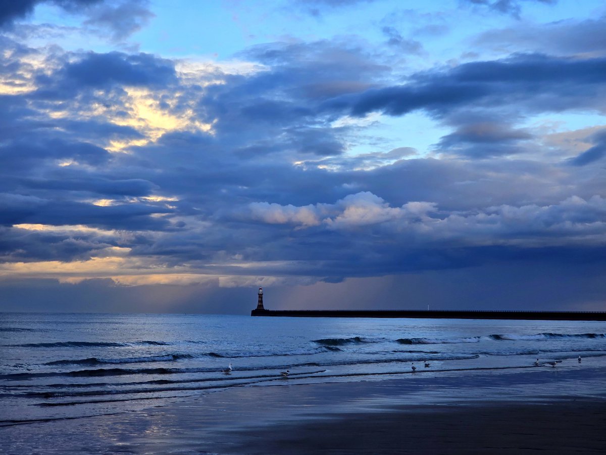 Evening trip to the coast for a bit of fresh air.  #rokerlighthouse