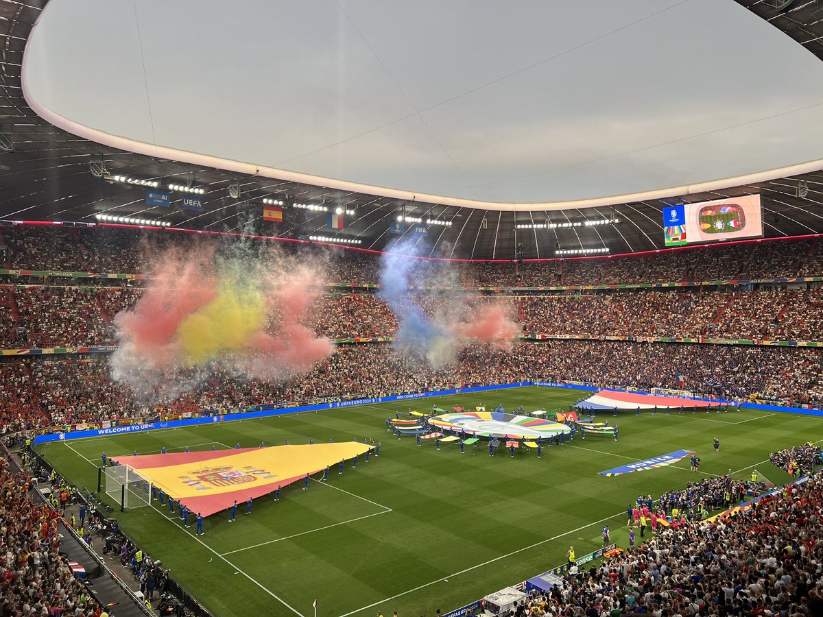 mrdlpnr's tweet photo. Başlıyoruz #EURO2024   #SPAIN #FRANCE #SemiFinals https://t.co/ibfW7JkdB1