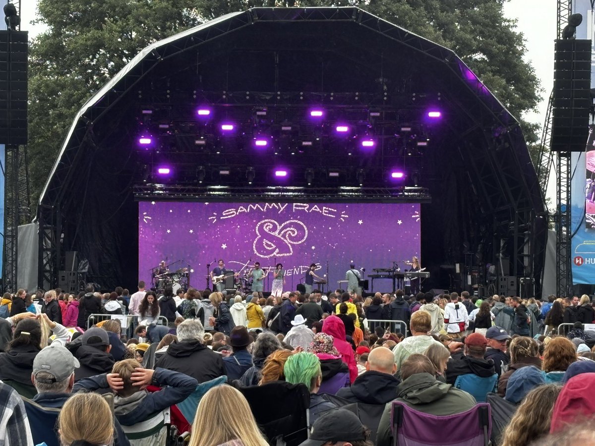 So… the sun’s coming out for Jackie Onassis <a href="/SammyRaeMusic/">Sammy Rae & the Friends</a>