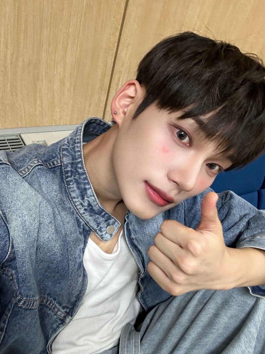 PARK HANBIN FRANCE tweet media